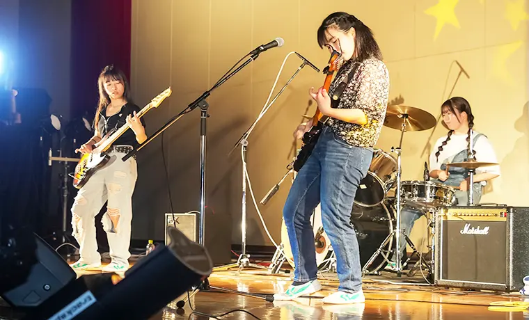 写真：軽音楽部